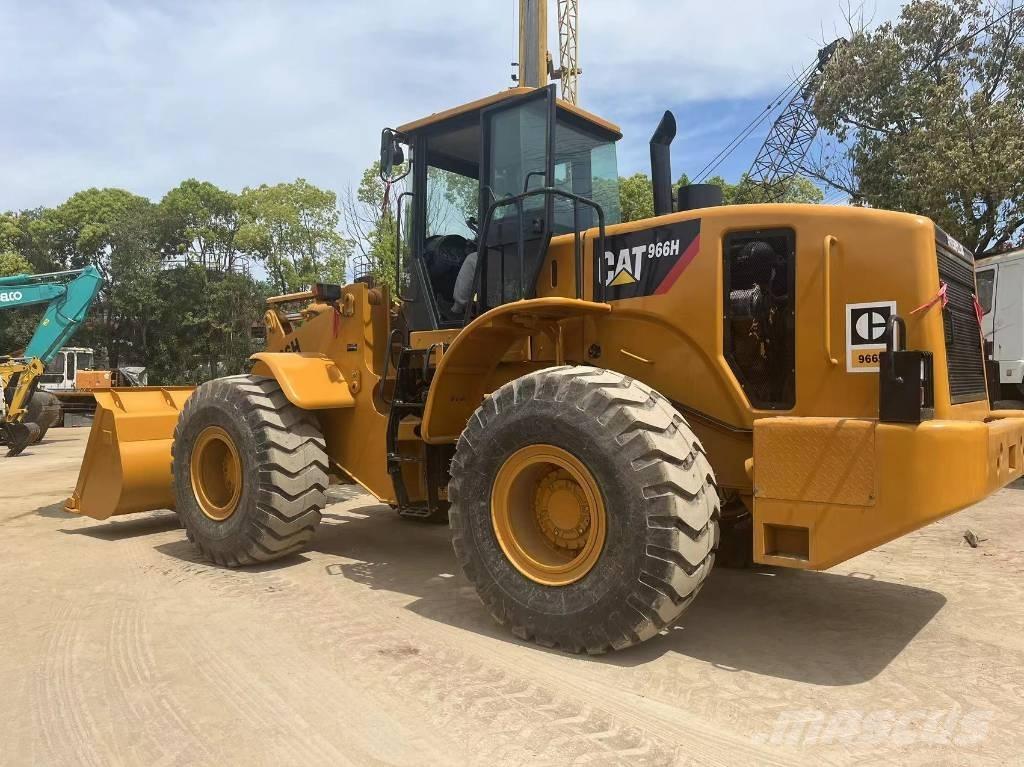 CAT 966 H Pale gommate