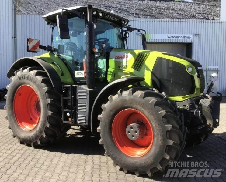 CLAAS AXION 850 Trattori