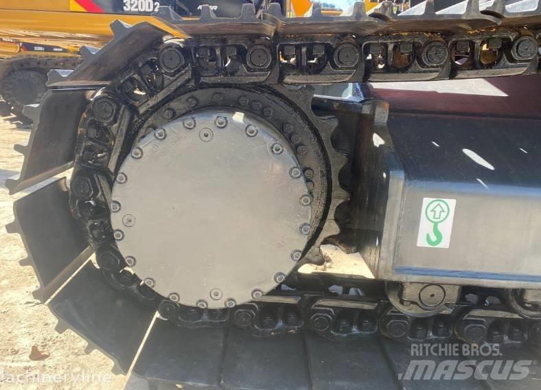 Doosan DX225 Escavatori cingolati