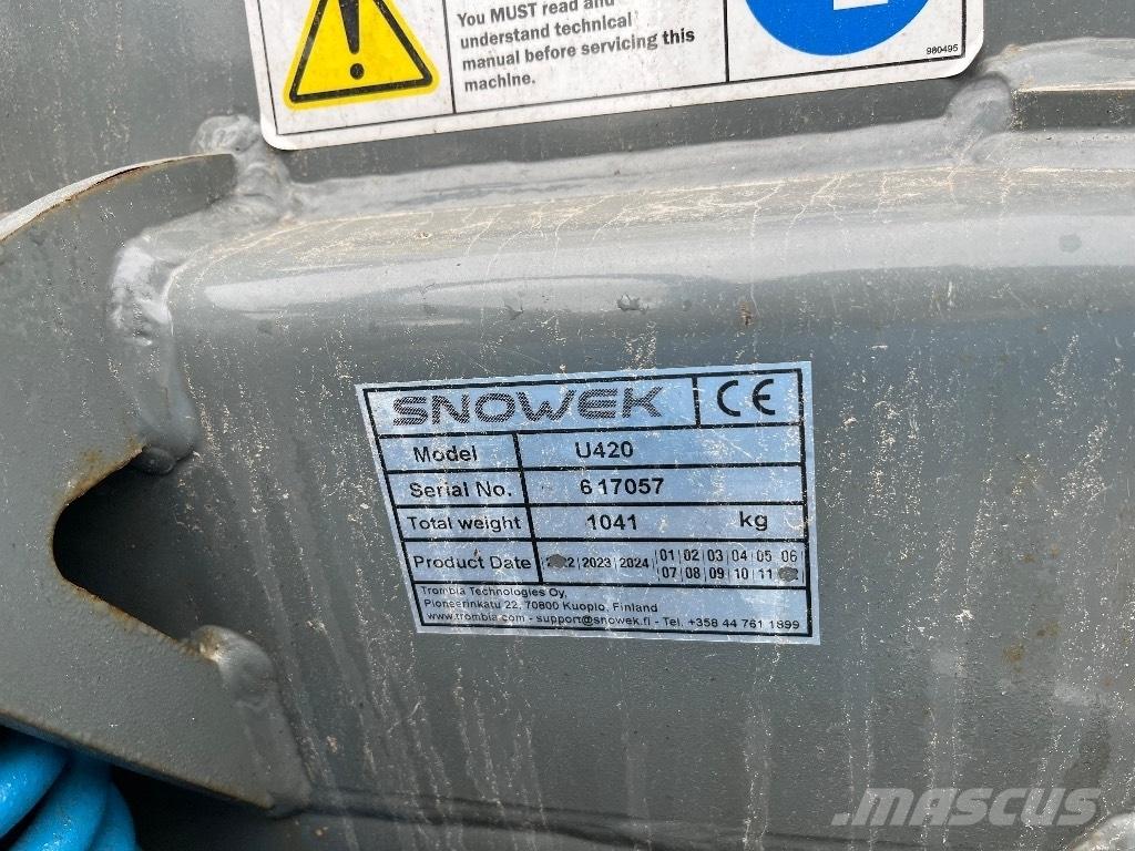 Snowek U420 Lame spazzaneve e aratri