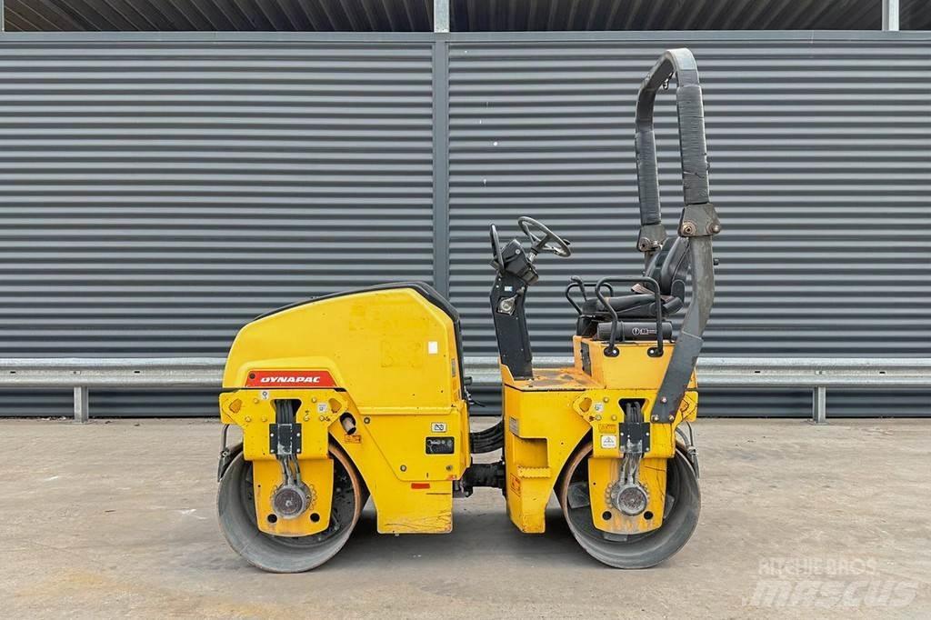 Dynapac CC1100 Rulli a doppio tamburo