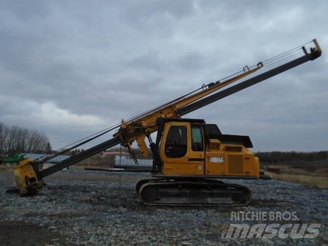 John Deere 200 LC Sramatrici