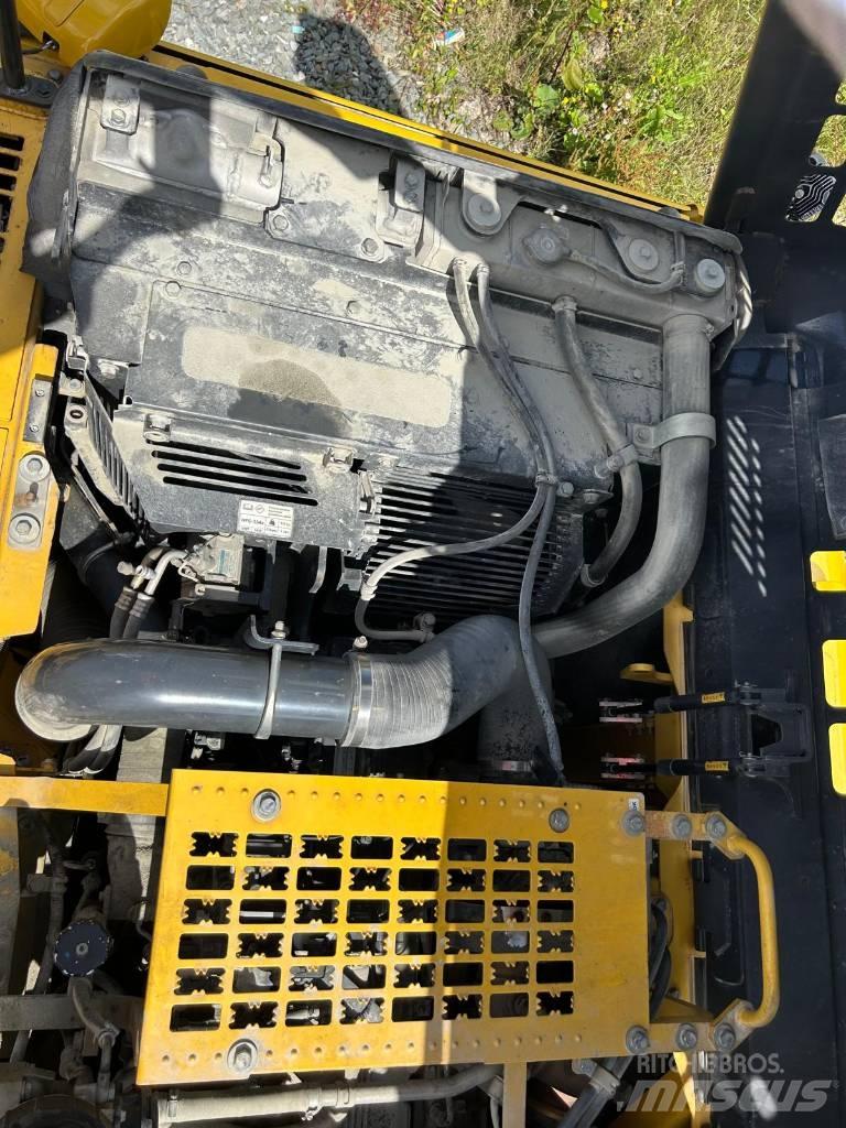 Komatsu PC360LC-11 Escavatori cingolati