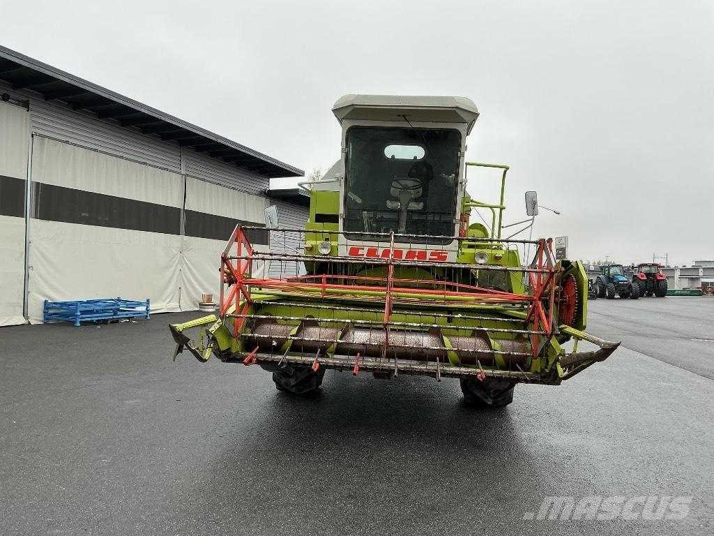 CLAAS 48 Mietitrebbiatrici
