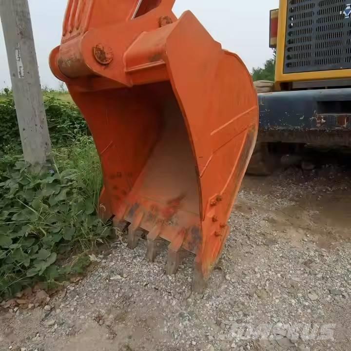 Doosan DH 220 LC-7 Escavatori cingolati