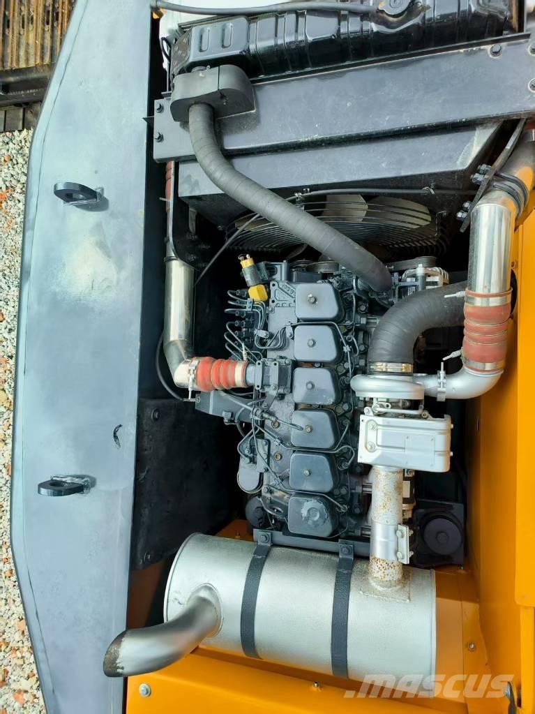 Hyundai HX220HD Escavatori cingolati