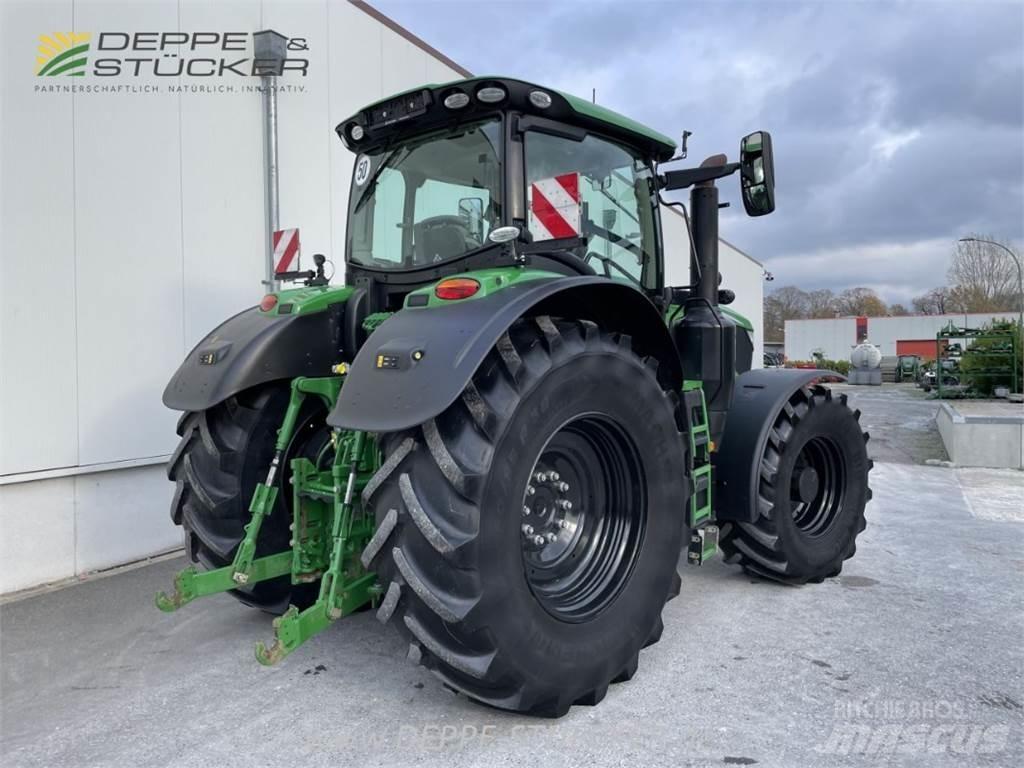 John Deere 6250R Trattori