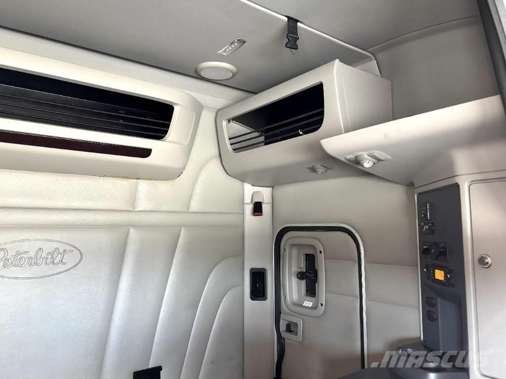 Peterbilt 567 Motrici e Trattori Stradali