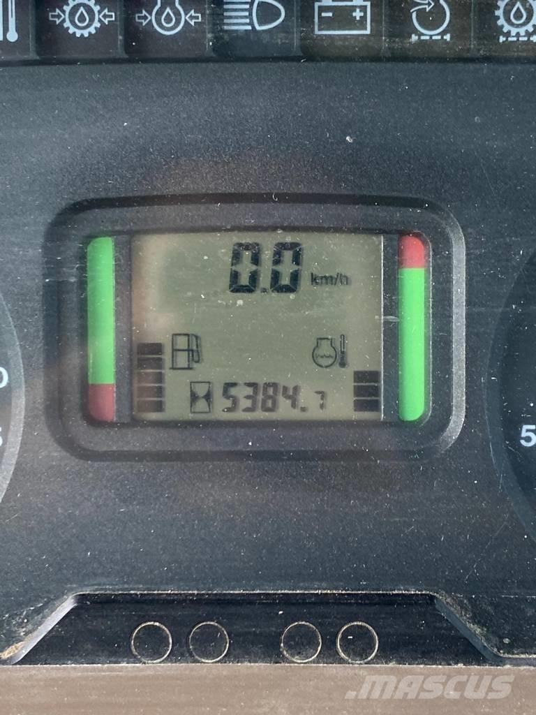 John Deere 6534 Trattori