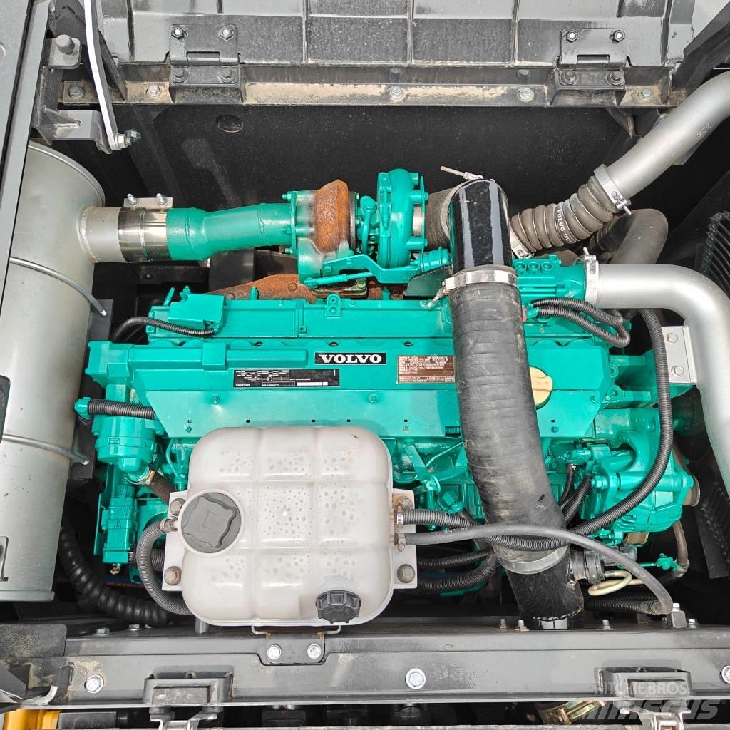 Volvo 300D Escavatori cingolati