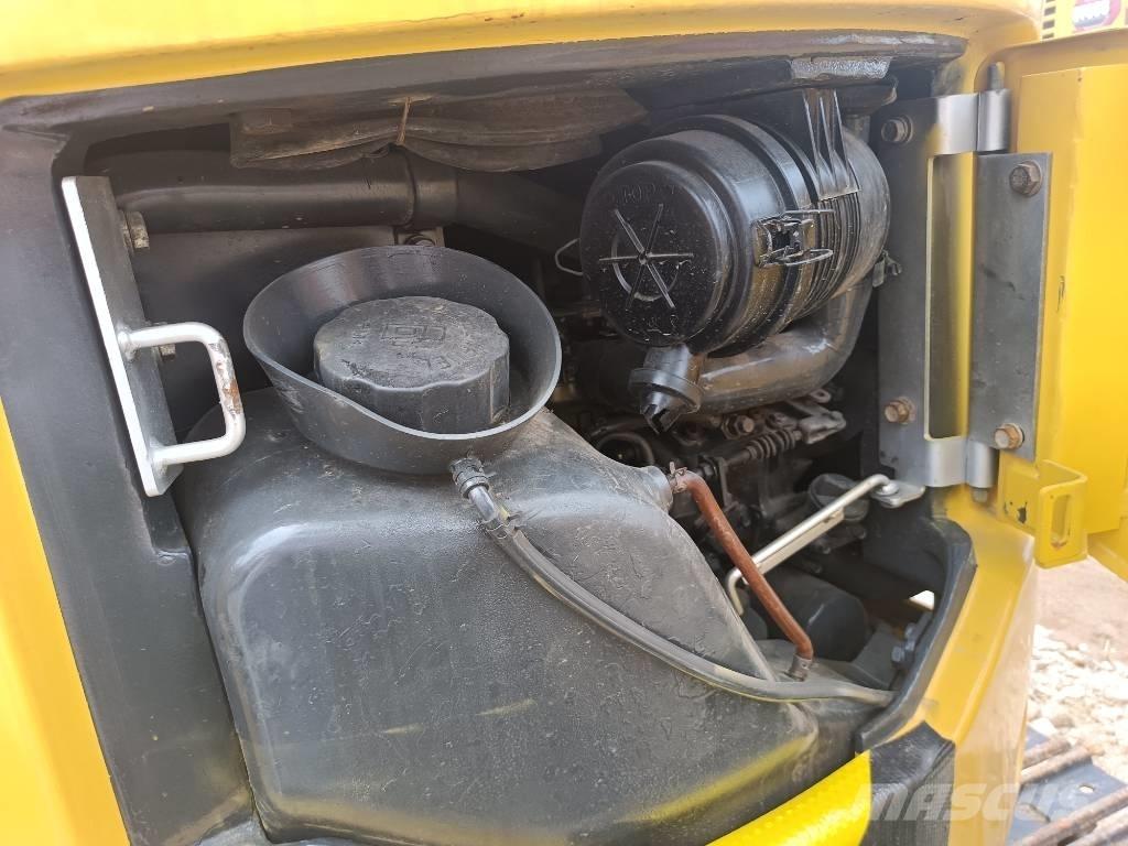 Komatsu PC 18 Escavatori cingolati