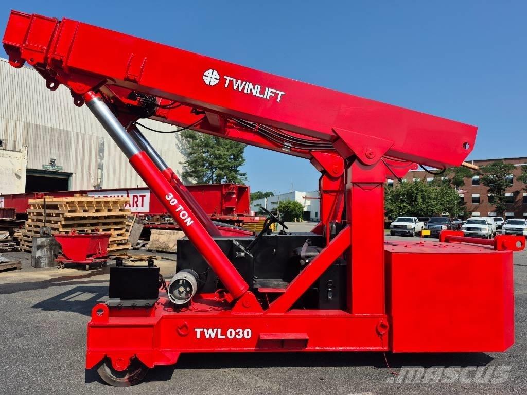  Lift Systems TWL030 Gru per tutti i terreni