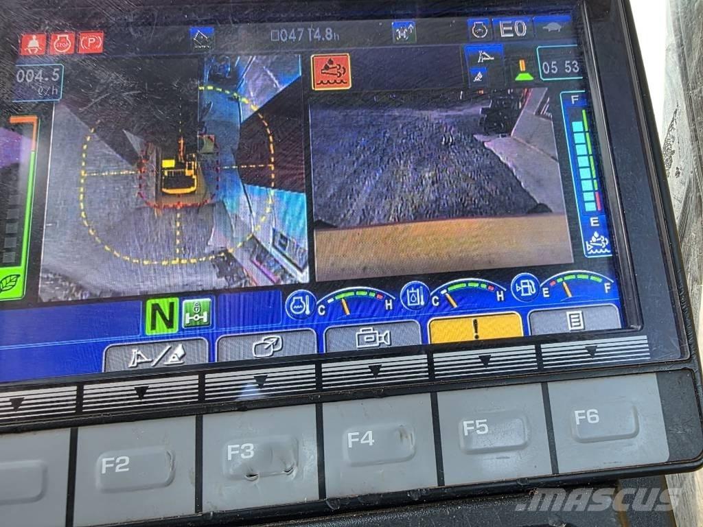 Komatsu PW 148-11 Dozer cingolati