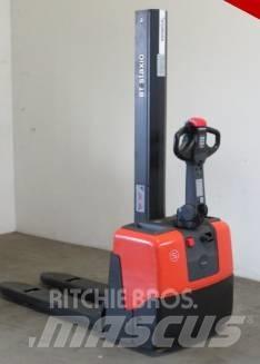 Toyota HWE 100 Transpallet uomo a terra