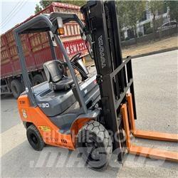 Toyota 8 FDK 30 Carrelli elevatori diesel