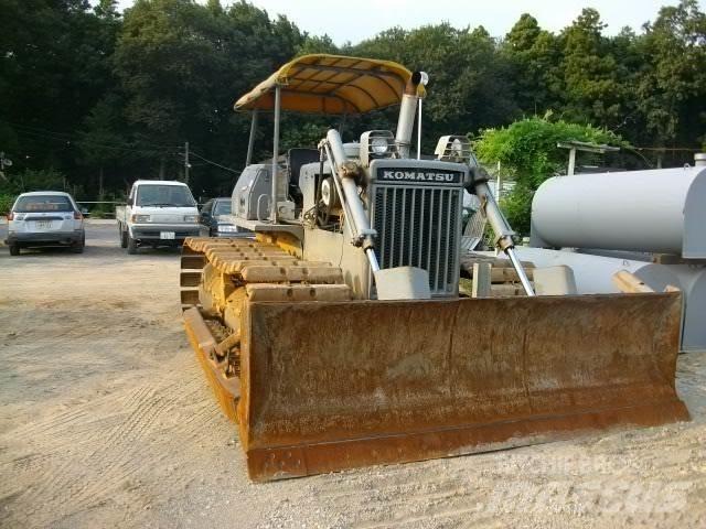 Komatsu D 40 P Dozer cingolati
