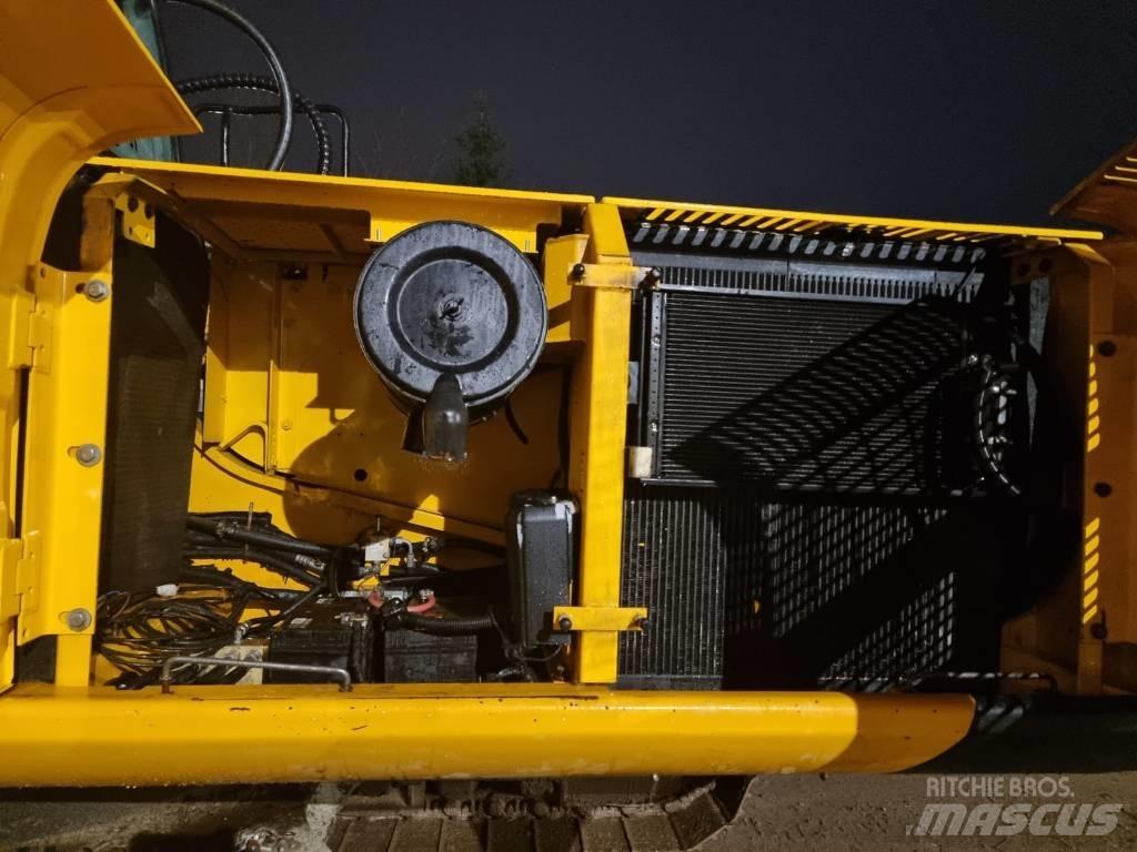JCB JS 210 LC Escavatori cingolati