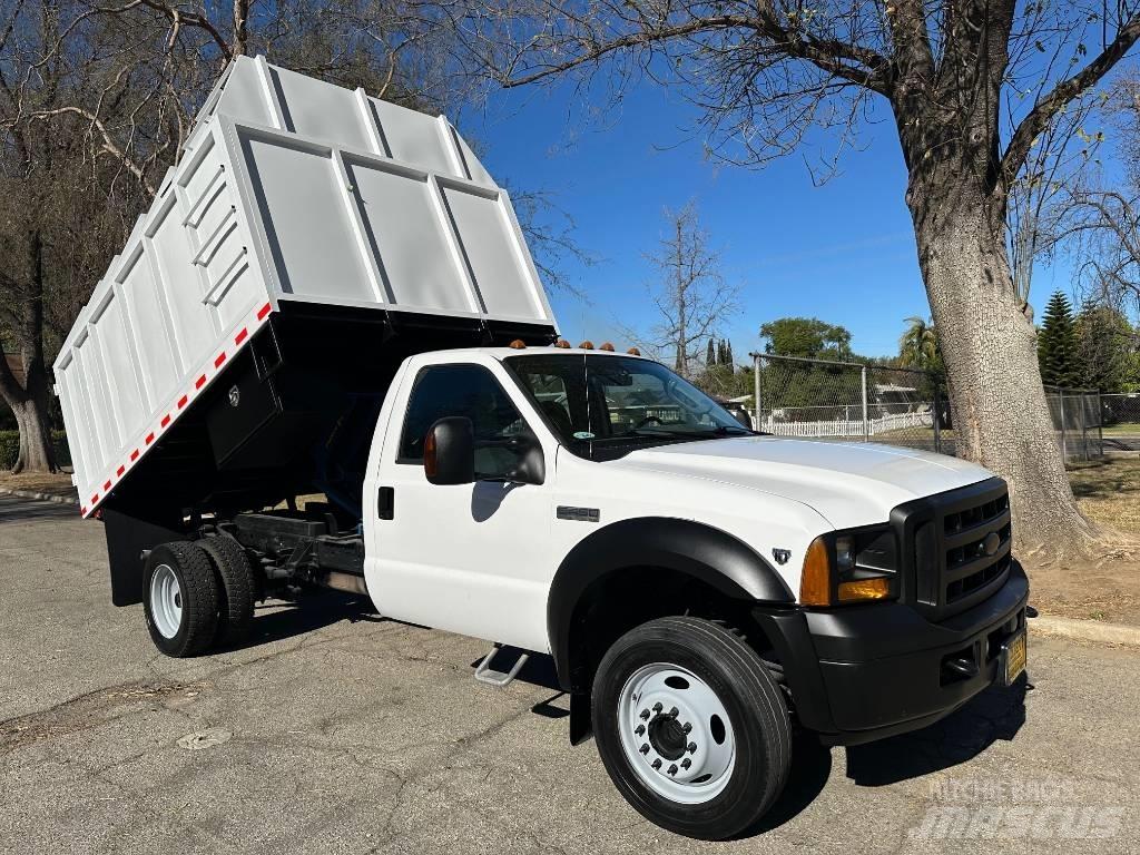 Ford F450 Autocarri per segatura e cippato