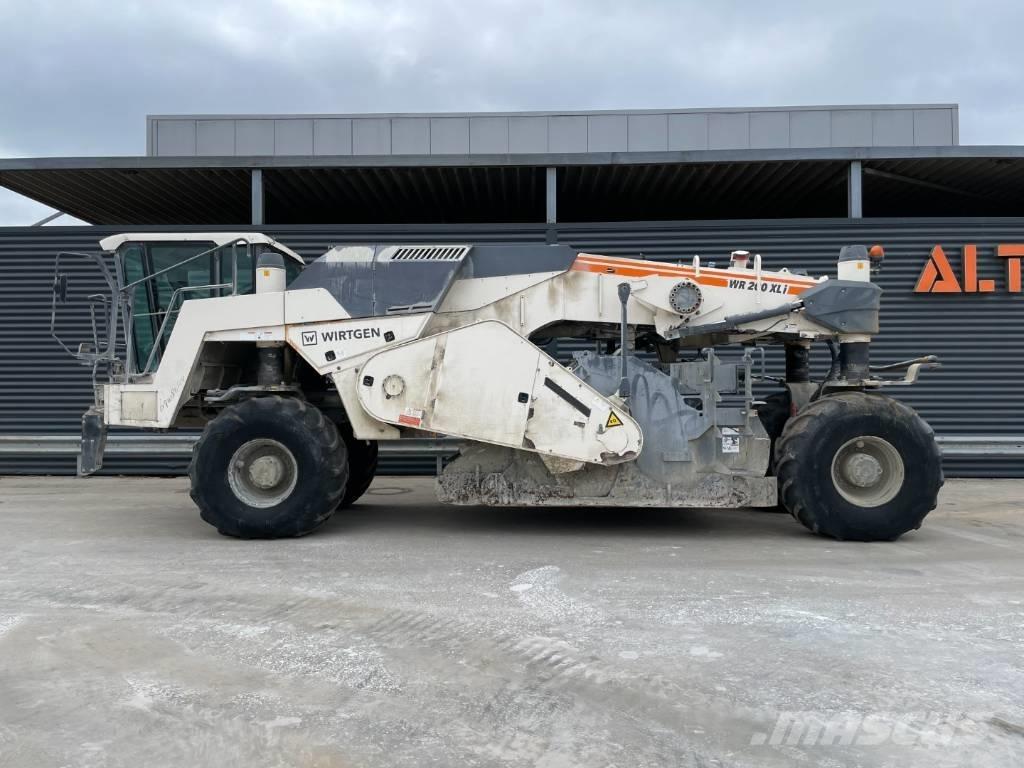Wirtgen WR 200 XLI Riciclatori d'asfalto