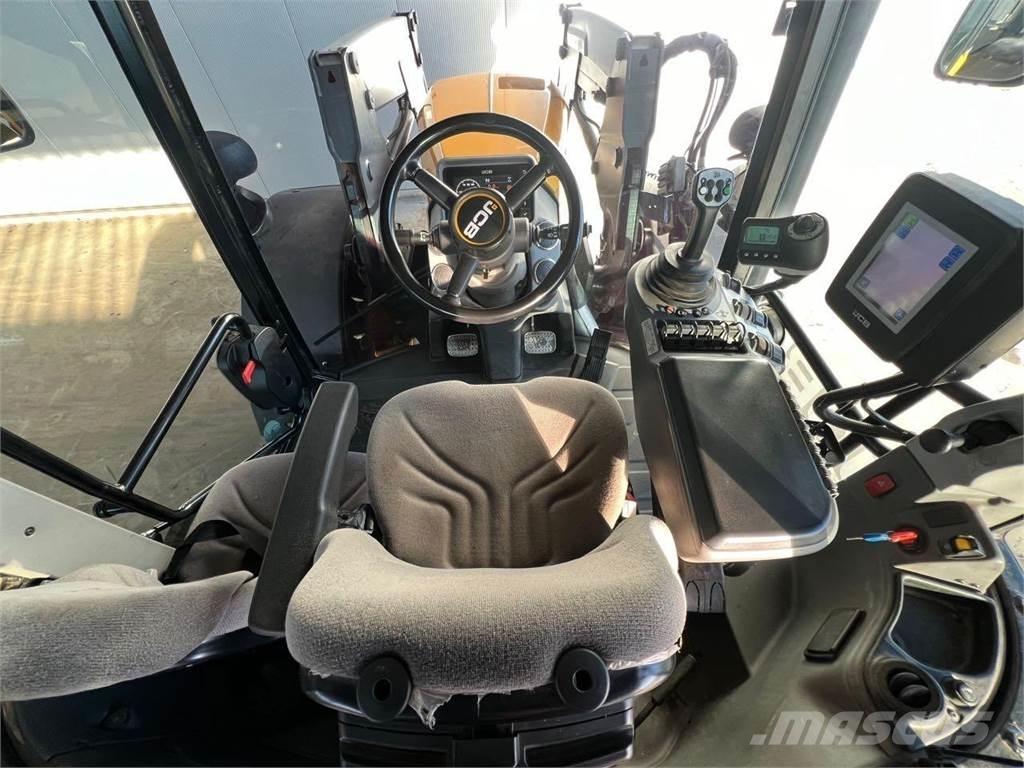 JCB Fastrac 4160 Trattori