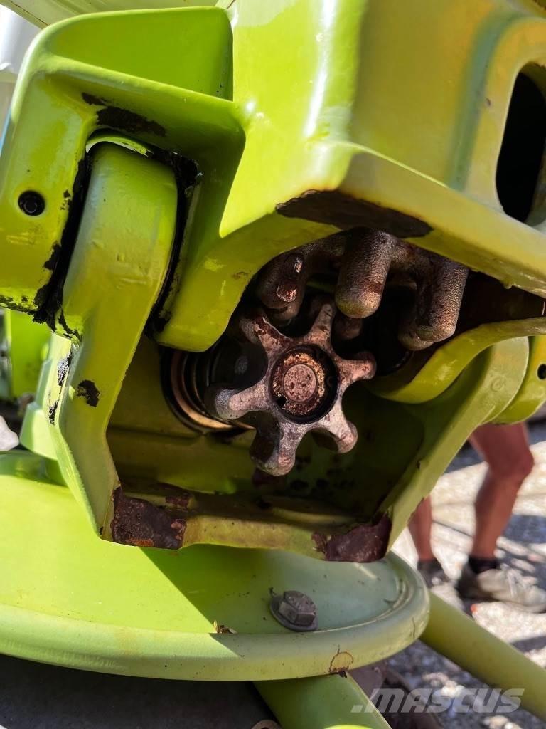 CLAAS Volto 900 T Ranghinatori
