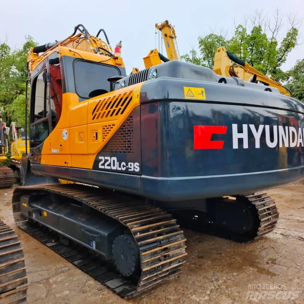 Hyundai 220lc-9s Escavatori cingolati