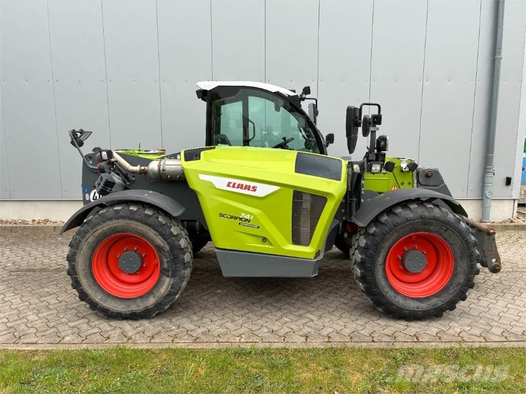 CLAAS Scorpion 741 Sollevatori telescopici