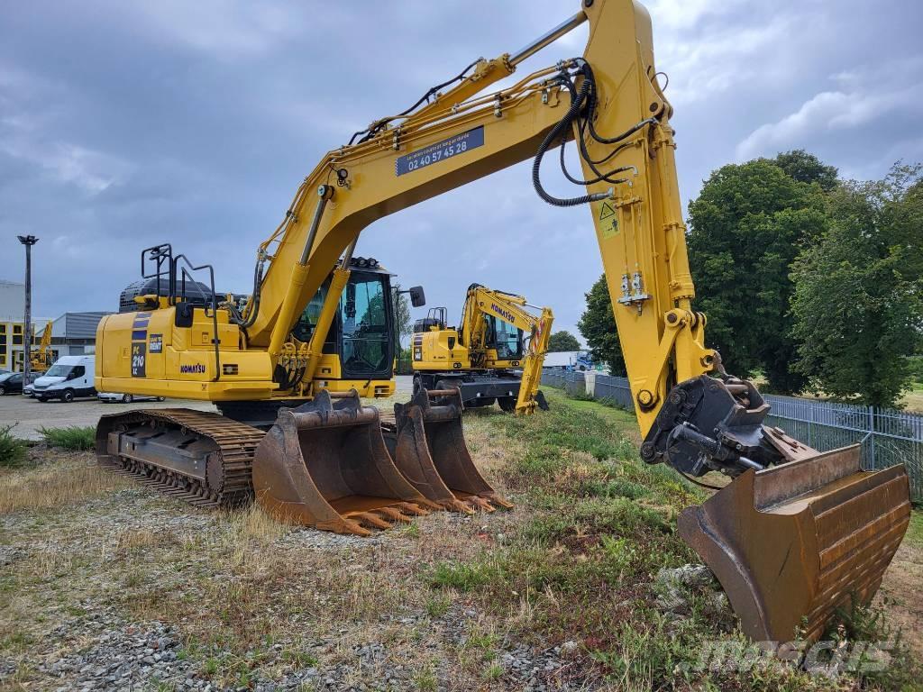 Komatsu PC210LC-11 Escavatori cingolati