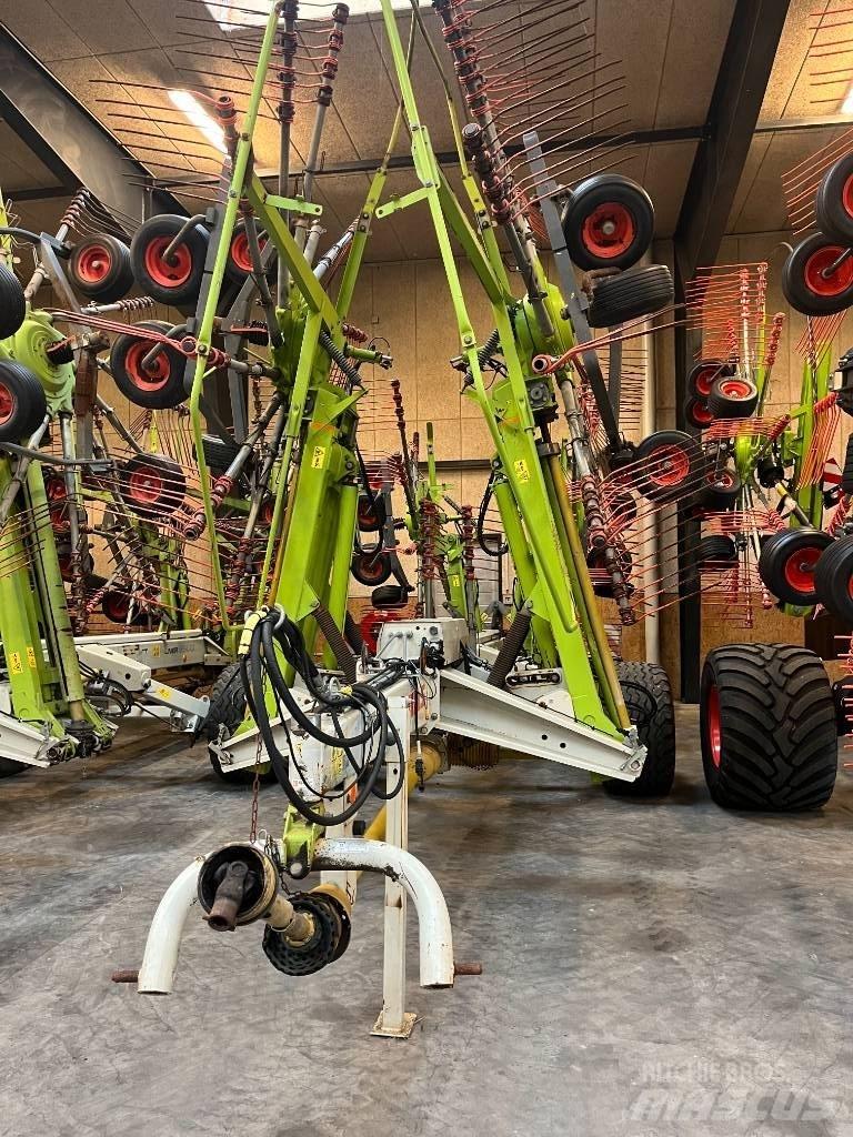 CLAAS LINER 3500 HHV Ranghinatori