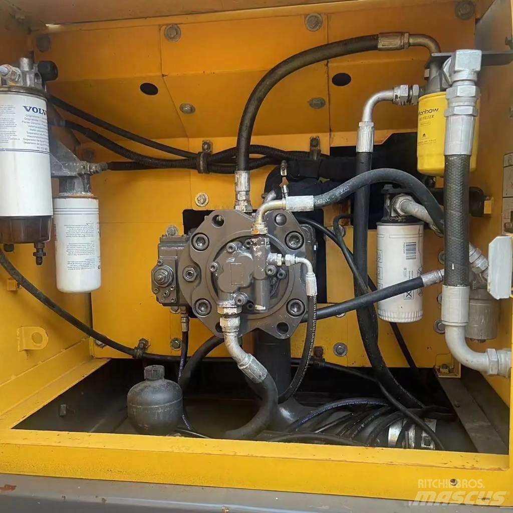 Volvo EC200DL Escavatori cingolati