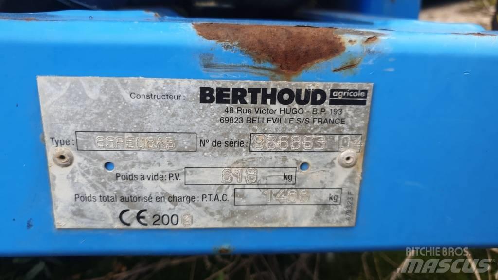 Berthoud Winair 1500 Irroratrici di fertilizzante