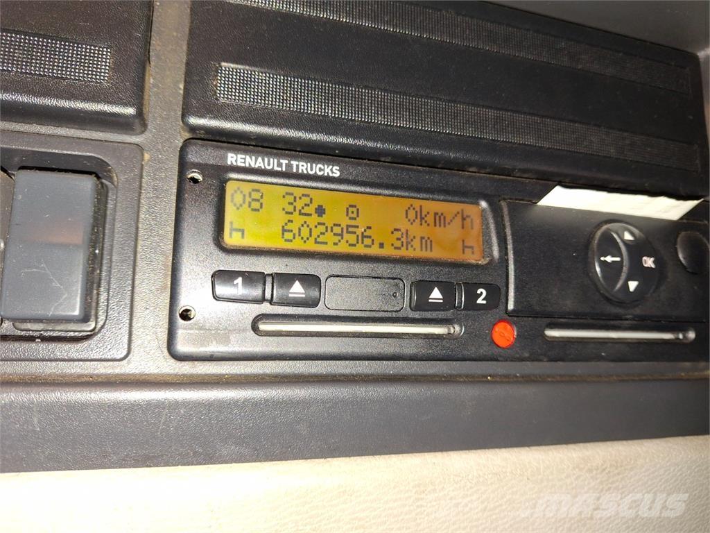 Renault D 8 250 Camion cassonati