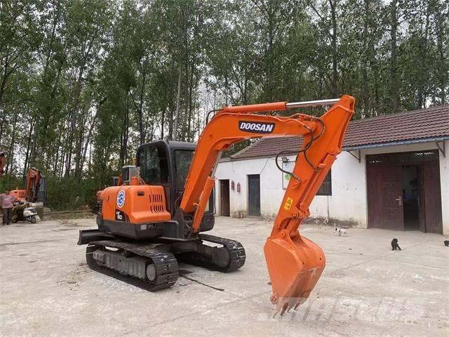 Doosan dx60 Escavatori cingolati