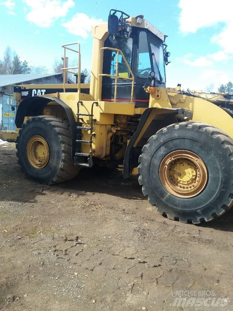 CAT 980 F II Pale gommate