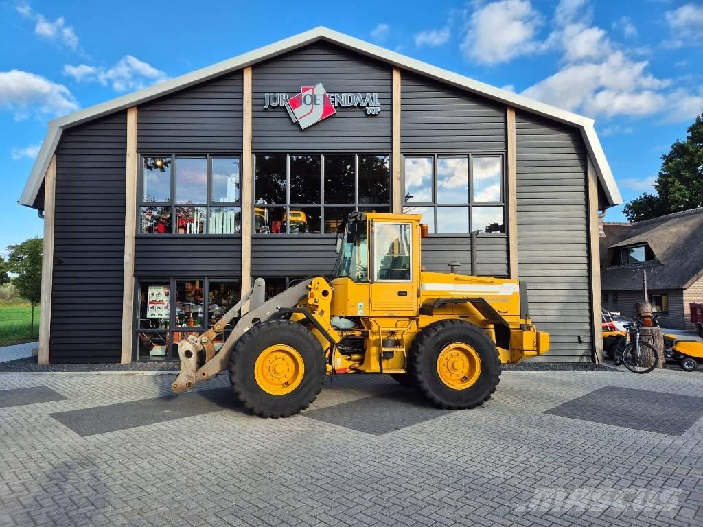 Volvo L 70 C Pale gommate