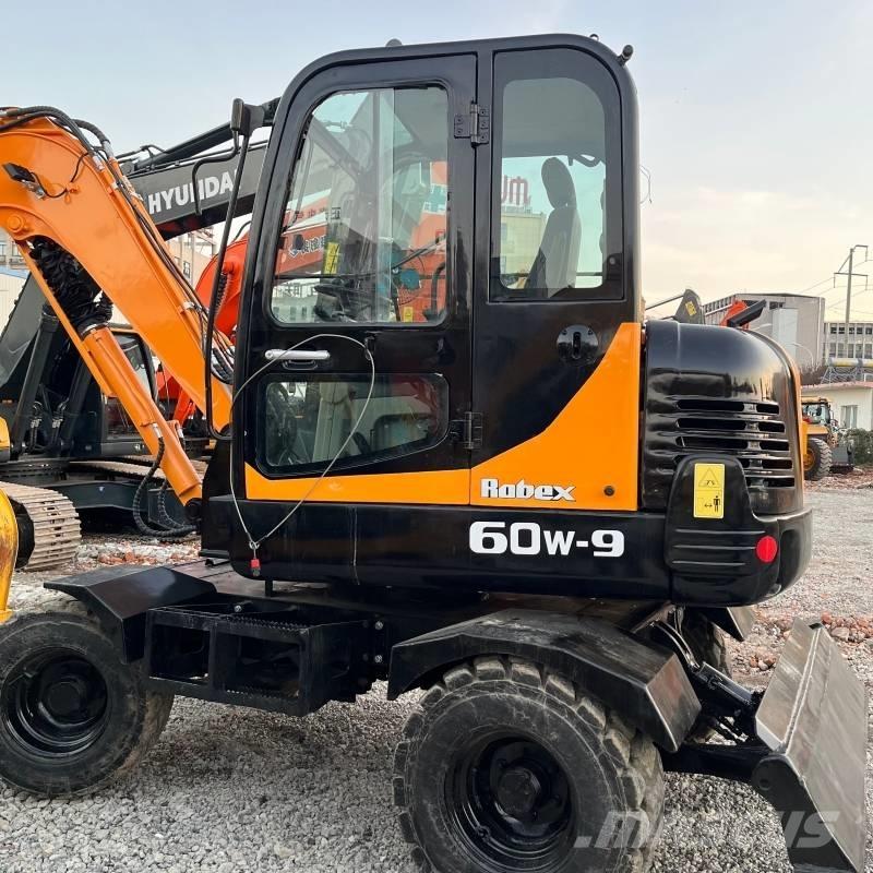 Hyundai R60W-9 Escavatori gommati