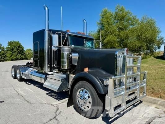 Kenworth W 900 Motrici e Trattori Stradali