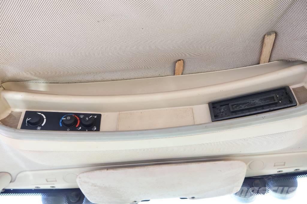 John Deere 6830 Trattori