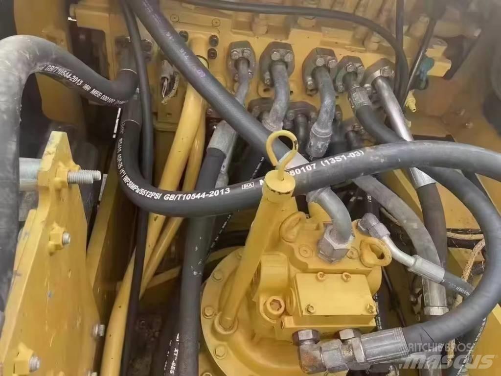 CAT 320 D Escavatori cingolati