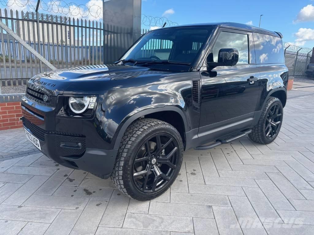 Land Rover Defender Furgone chiuso