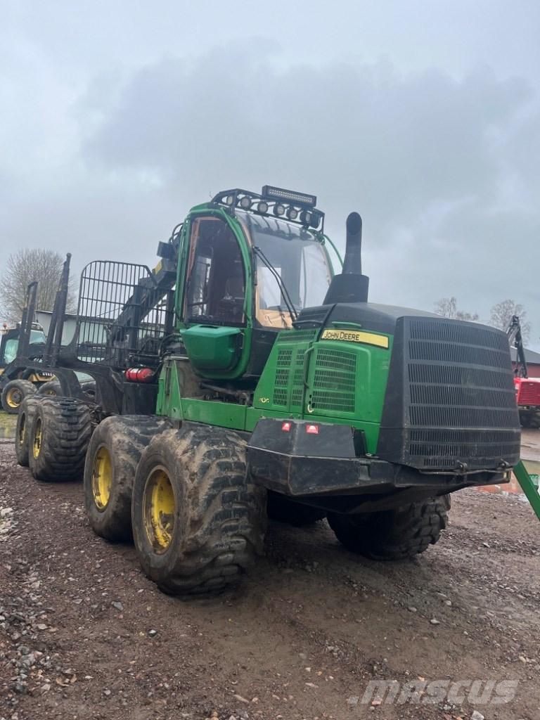 John Deere 1110G Forwarder