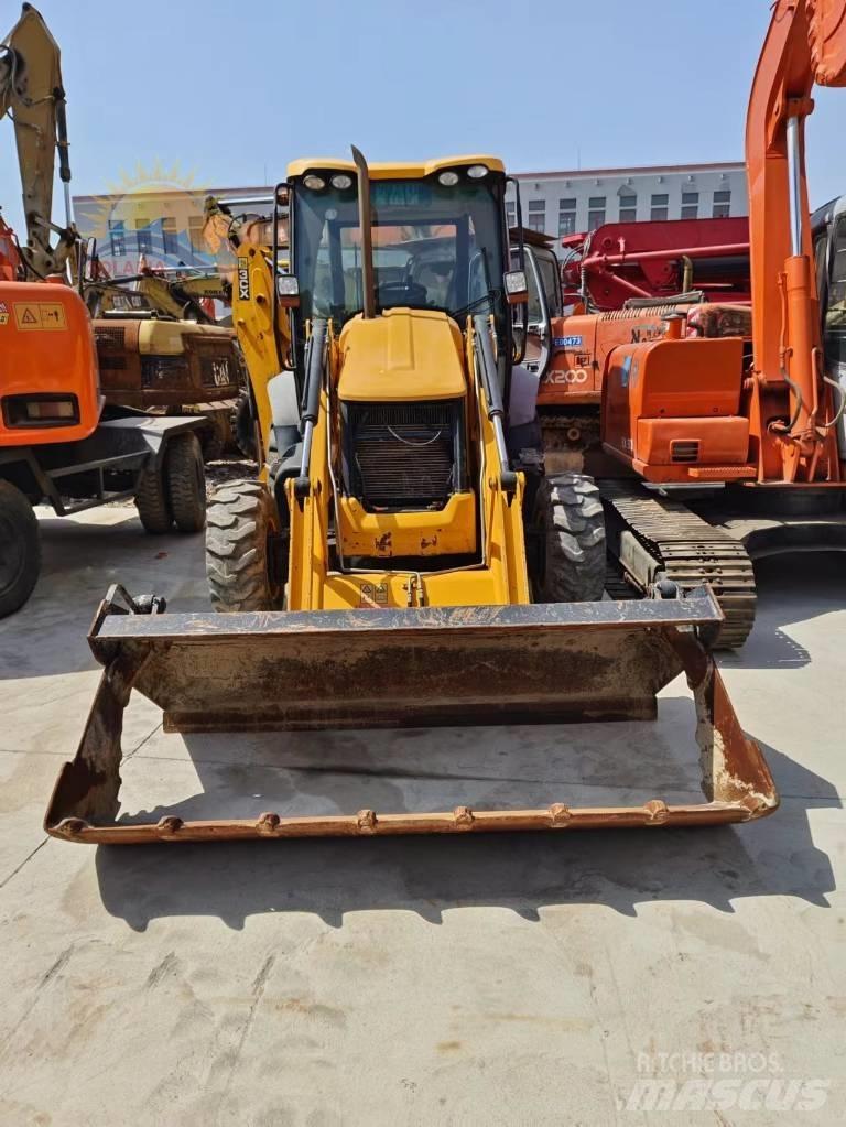 JCB 3CX Terne