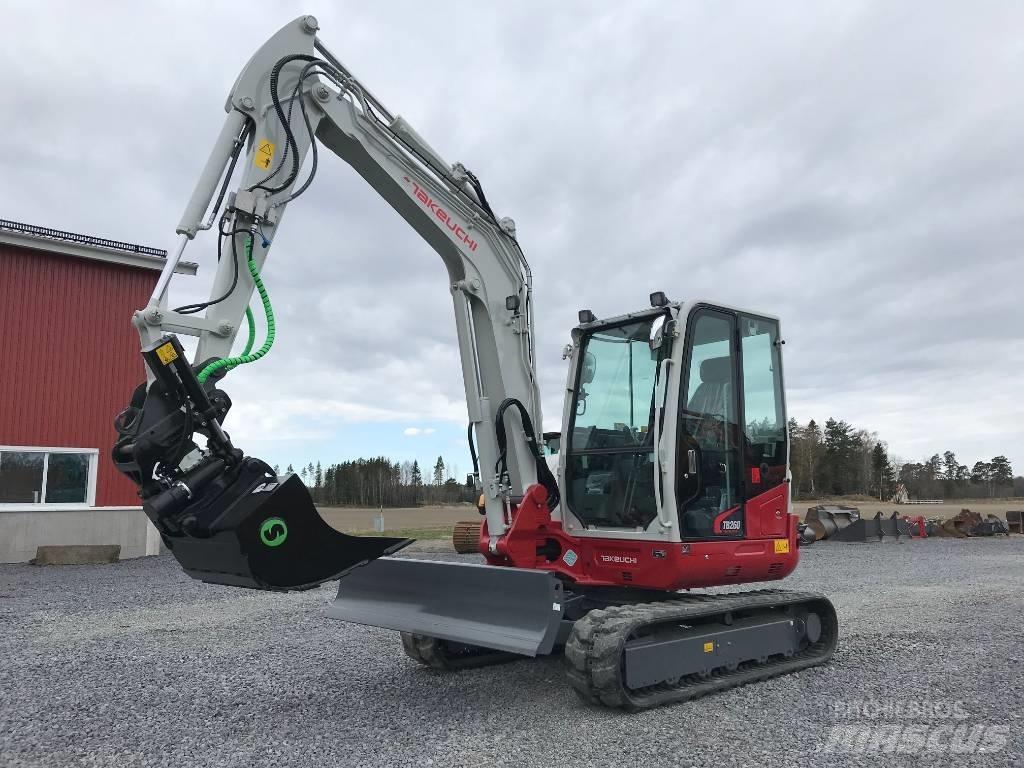 Takeuchi TB260 Miniescavatori