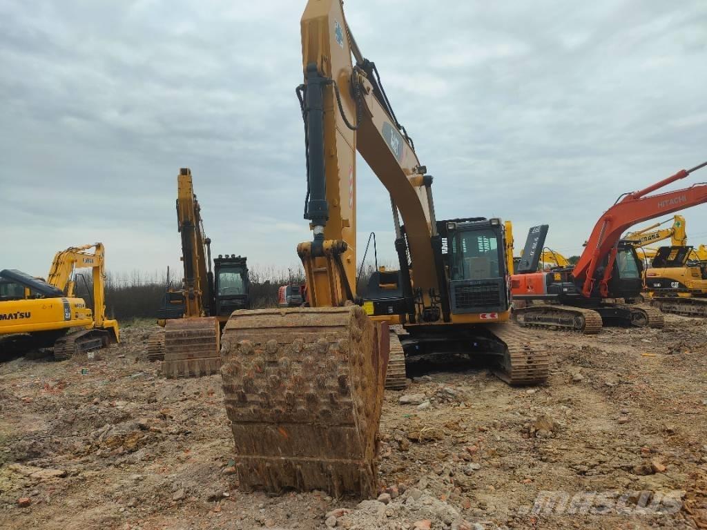 CAT 326D Crawler excavators