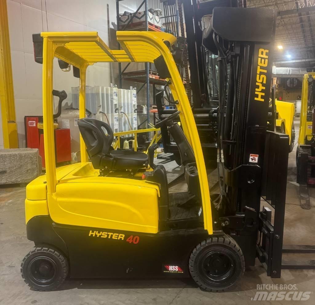 Hyster J40XN Carrelli elevatori elettrici