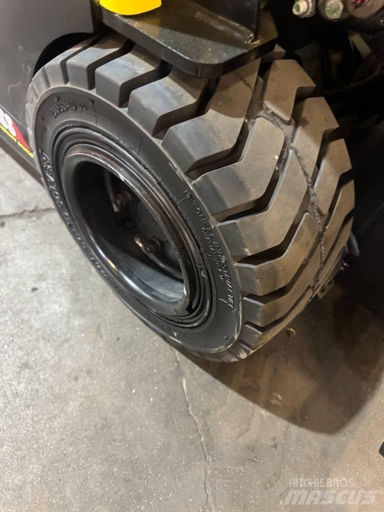 Hyster J40XN Carrelli elevatori elettrici