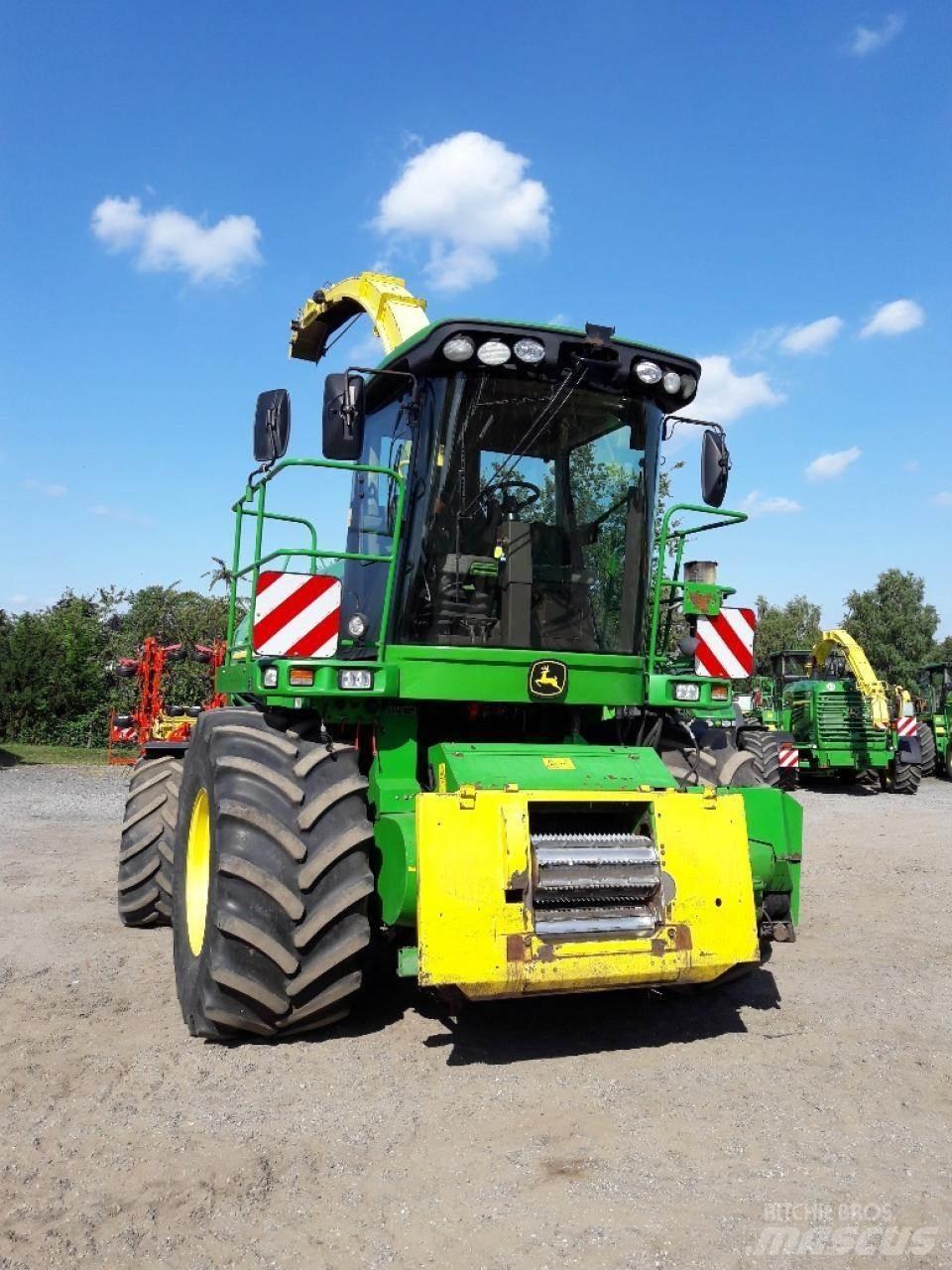 John Deere 7350 Trince semoventi