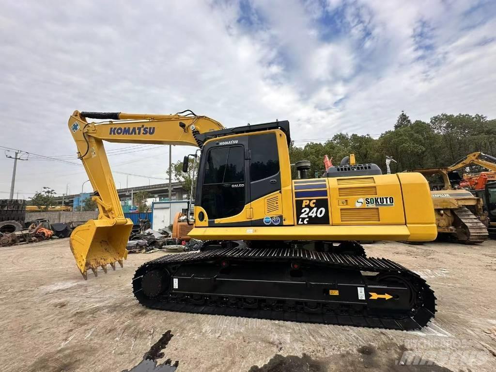 Komatsu PC 240 Escavatori cingolati