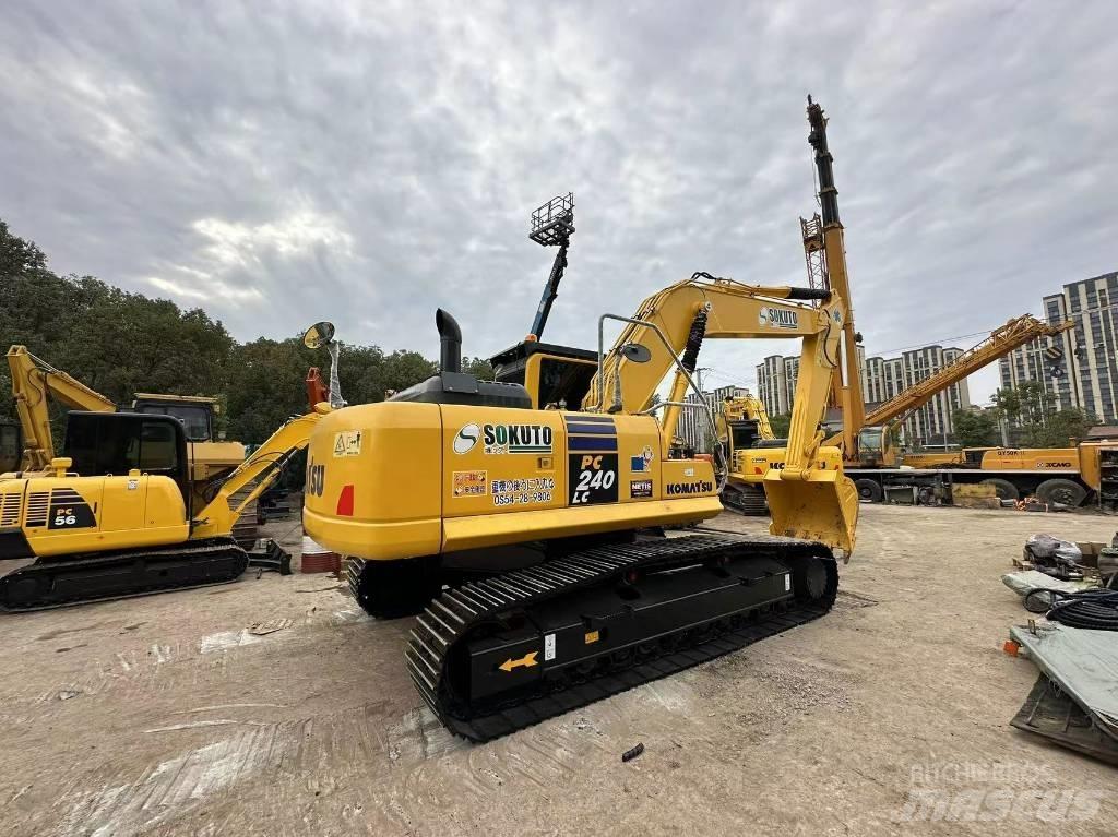 Komatsu PC 240 Escavatori cingolati