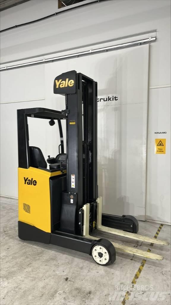 Yale MR 14 Carrello retrattile